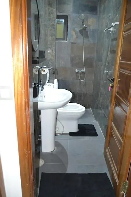 Appartement Moderne,1 Chambre , Salon, 2Douches Et Jardin A Ngor Virage Dakar 0*,