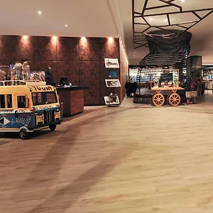 5* Otel Pullman Teranga